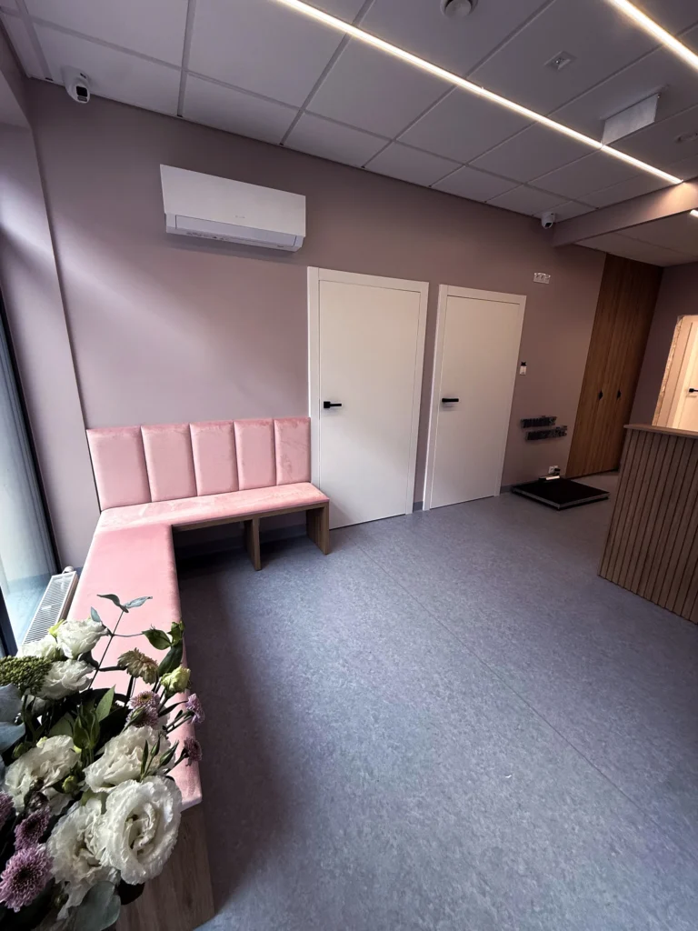 Gabinet weterynaryjny SmileVet Poznań - poczekalnia 2
